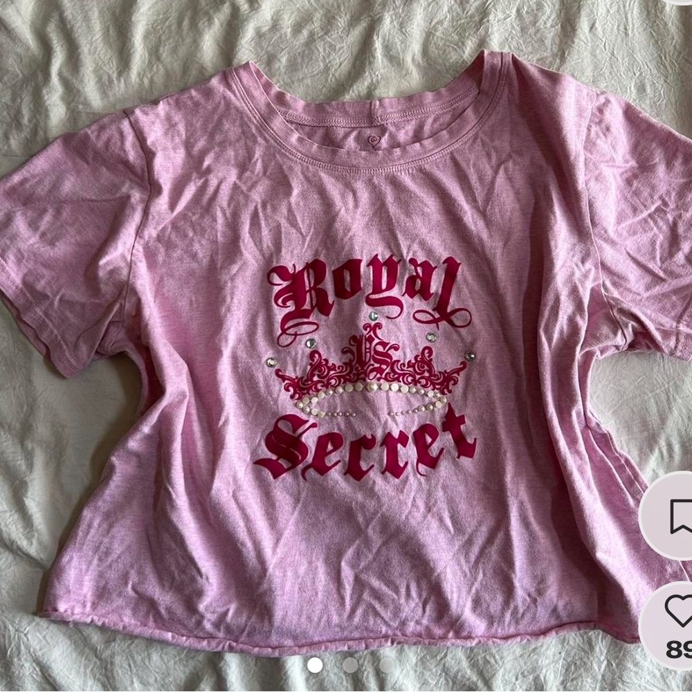 vintage victoria’s secret graphic tee